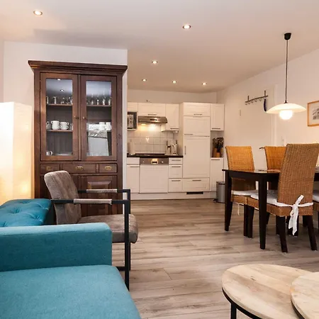 Apartamento Haus Roseneck App 3 Eg Hörnum